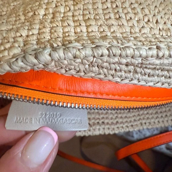 Loewe Tan and Orange Crossbody  pochette bag in raffia and calfskin - Picture 7 of 13